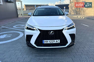 Внедорожник / Кроссовер Lexus NX 2022 в 