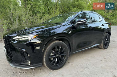 Внедорожник / Кроссовер Lexus NX 2022 в 