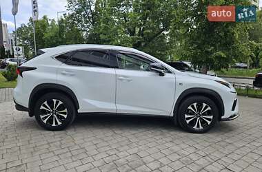 Внедорожник / Кроссовер Lexus NX 2018 в 