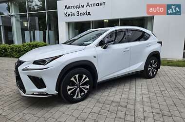 Внедорожник / Кроссовер Lexus NX 2018 в 