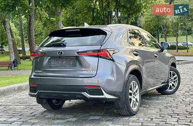Внедорожник / Кроссовер Lexus NX 2019 в 