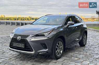 Внедорожник / Кроссовер Lexus NX 2019 в 