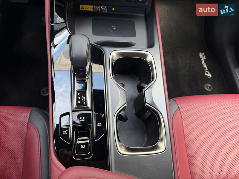 Позашляховик / Кросовер Lexus NX 2023 в Києві