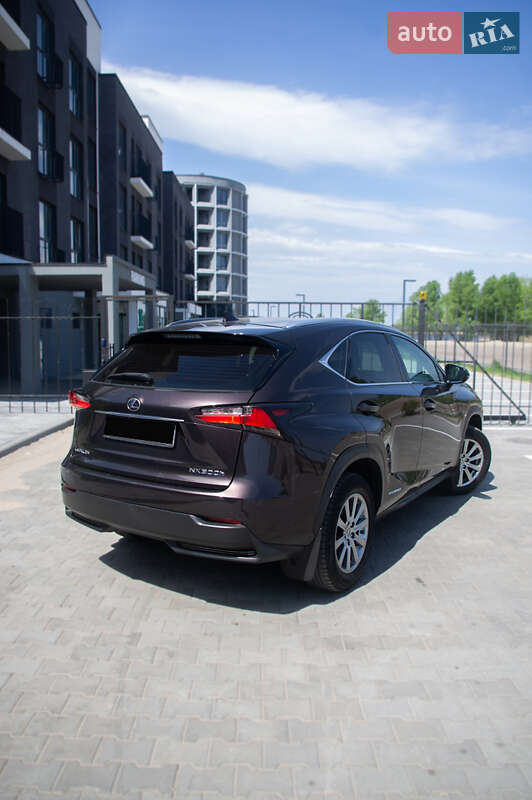 Внедорожник / Кроссовер Lexus NX 2015 в Киеве