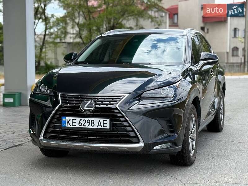 Внедорожник / Кроссовер Lexus NX 2019 в 