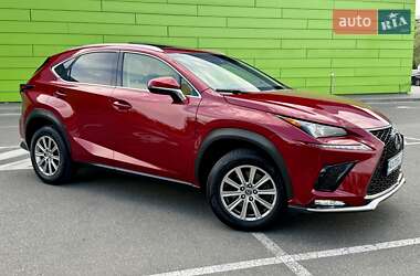 Внедорожник / Кроссовер Lexus NX 2019 в 