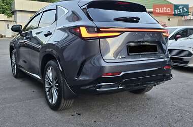 Внедорожник / Кроссовер Lexus NX 2022 в 