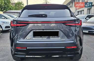 Внедорожник / Кроссовер Lexus NX 2022 в 
