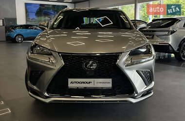 Внедорожник / Кроссовер Lexus NX 2019 в 