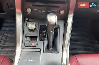 Внедорожник / Кроссовер Lexus NX 2020 в 
