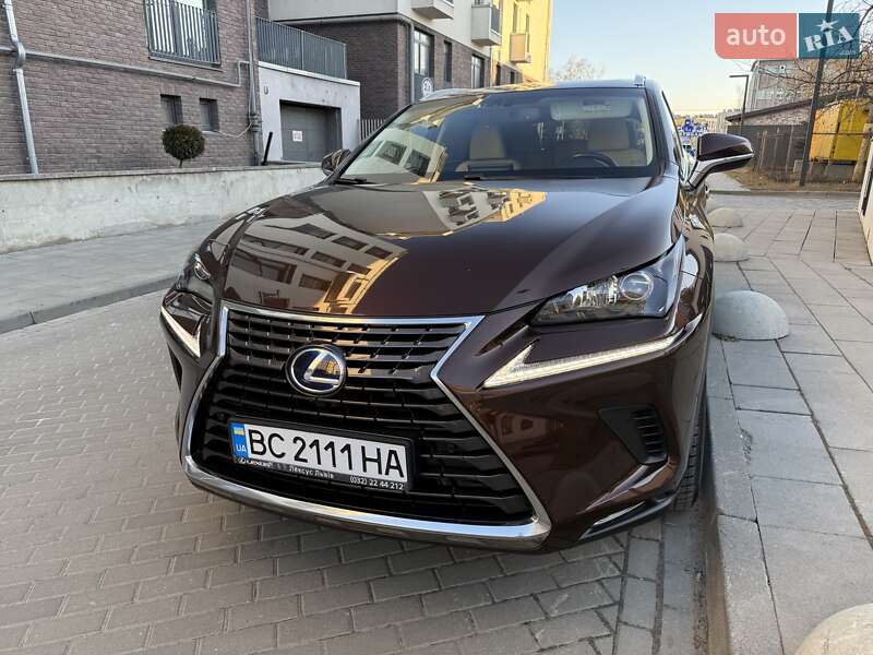 Внедорожник / Кроссовер Lexus NX 2016 в Львове