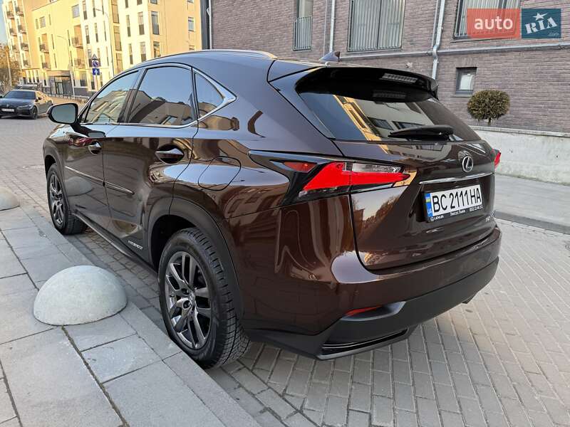 Внедорожник / Кроссовер Lexus NX 2016 в Львове