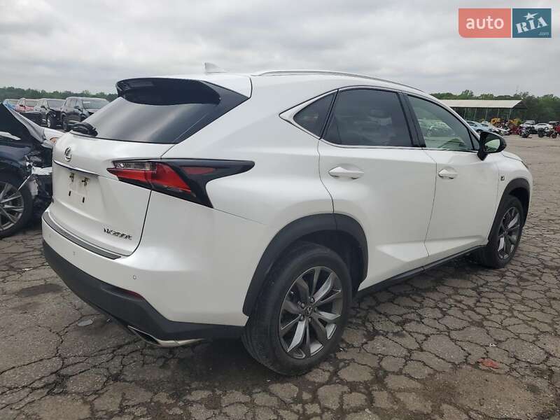 Позашляховик / Кросовер Lexus NX 2017 в Івано-Франківську