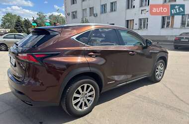 Внедорожник / Кроссовер Lexus NX 2016 в 