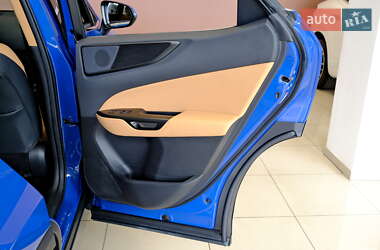 Внедорожник / Кроссовер Lexus NX 2023 в 