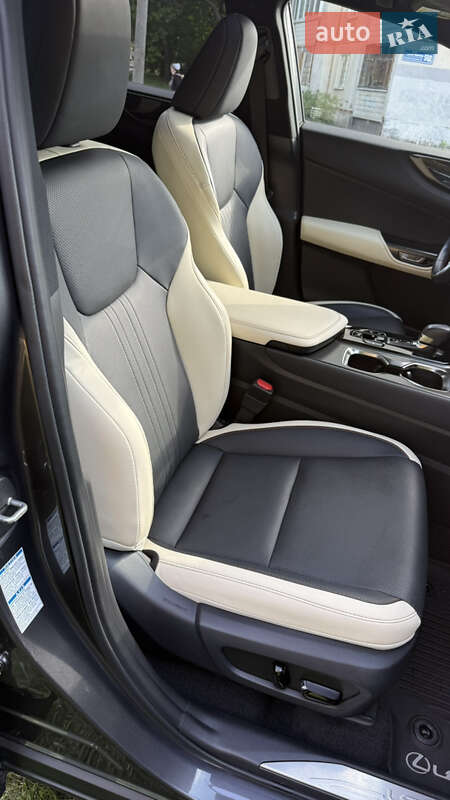 Внедорожник / Кроссовер Lexus NX 2022 в Харькове