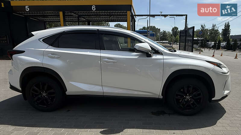 Внедорожник / Кроссовер Lexus NX 2018 в Днепре