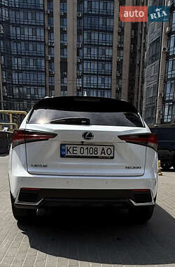 Внедорожник / Кроссовер Lexus NX 2018 в 