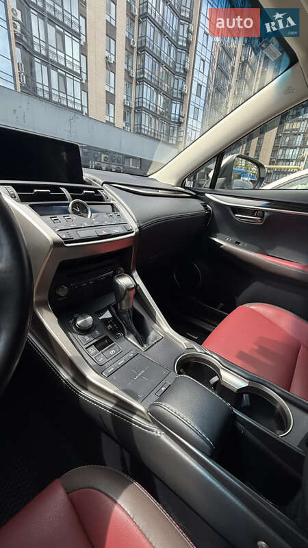 Внедорожник / Кроссовер Lexus NX 2018 в Днепре