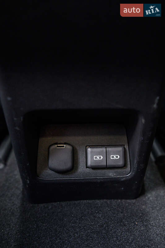 Внедорожник / Кроссовер Lexus NX 2022 в Новояворовске