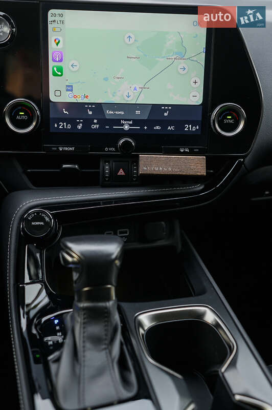 Внедорожник / Кроссовер Lexus NX 2022 в Новояворовске