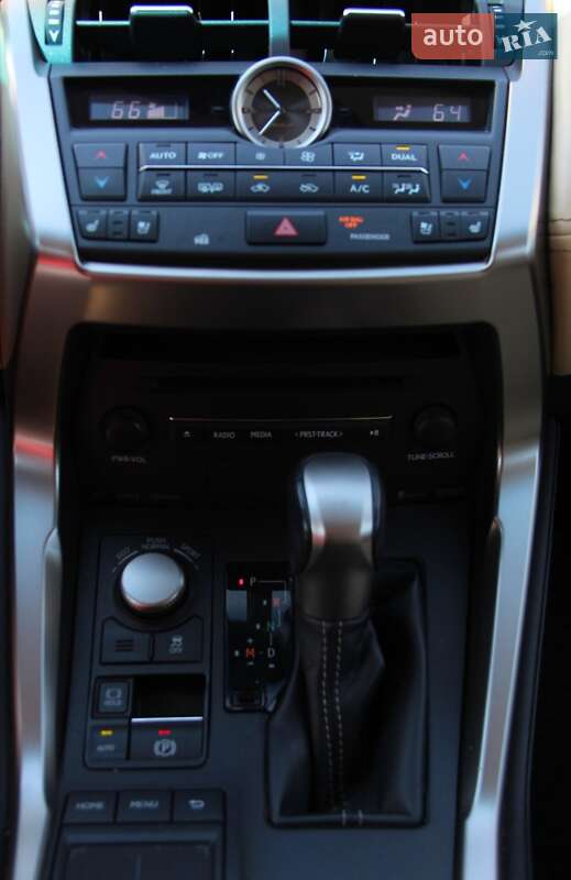 Внедорожник / Кроссовер Lexus NX 2015 в Одессе