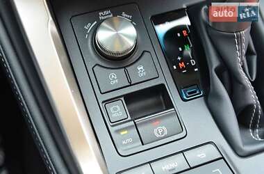 Внедорожник / Кроссовер Lexus NX 2019 в 