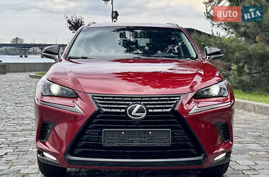 Внедорожник / Кроссовер Lexus NX 2019 в 