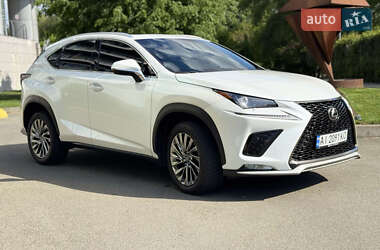 Внедорожник / Кроссовер Lexus NX 2018 в Киеве