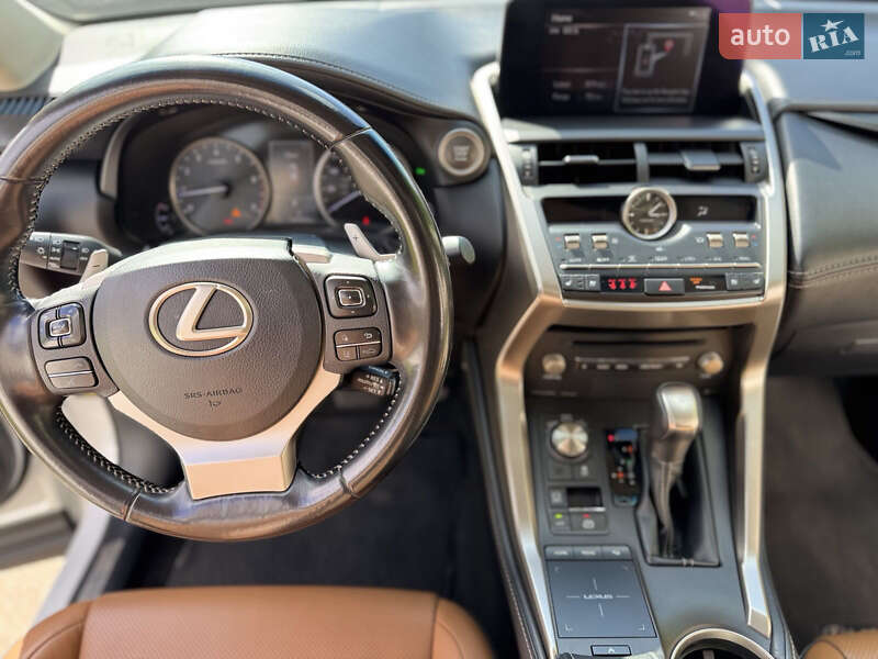 Внедорожник / Кроссовер Lexus NX 2018 в Киеве