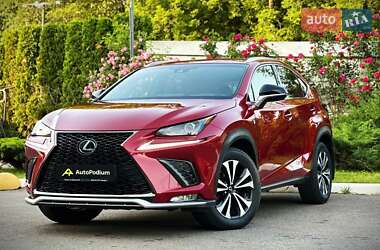 Внедорожник / Кроссовер Lexus NX 2017 в 