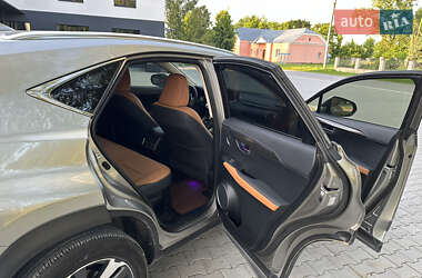 Внедорожник / Кроссовер Lexus NX 2019 в 