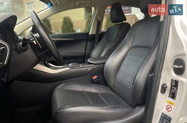 Внедорожник / Кроссовер Lexus NX 2019 в 