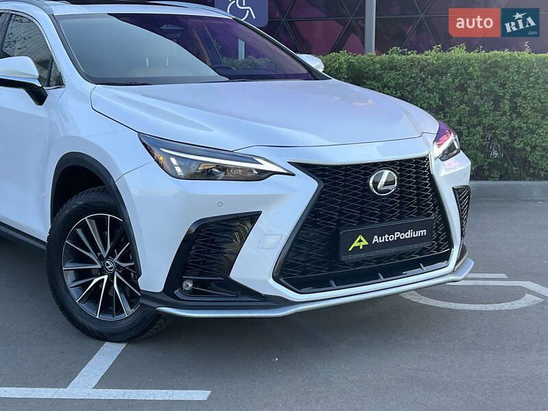 Внедорожник / Кроссовер Lexus NX 2022 в Киеве