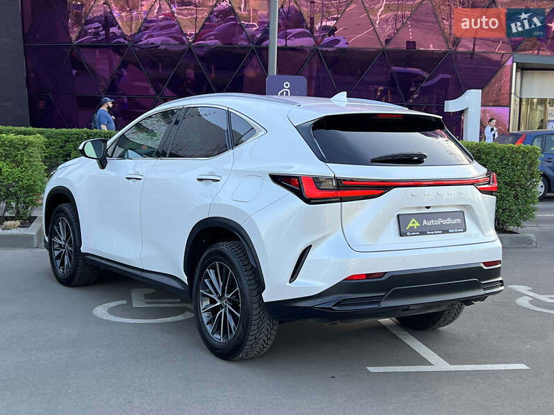 Внедорожник / Кроссовер Lexus NX 2022 в Киеве