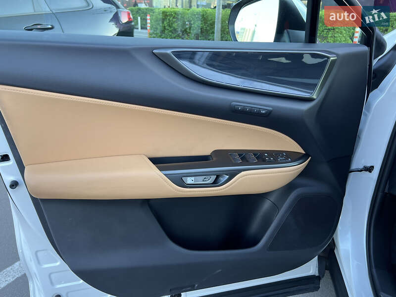 Внедорожник / Кроссовер Lexus NX 2022 в Киеве