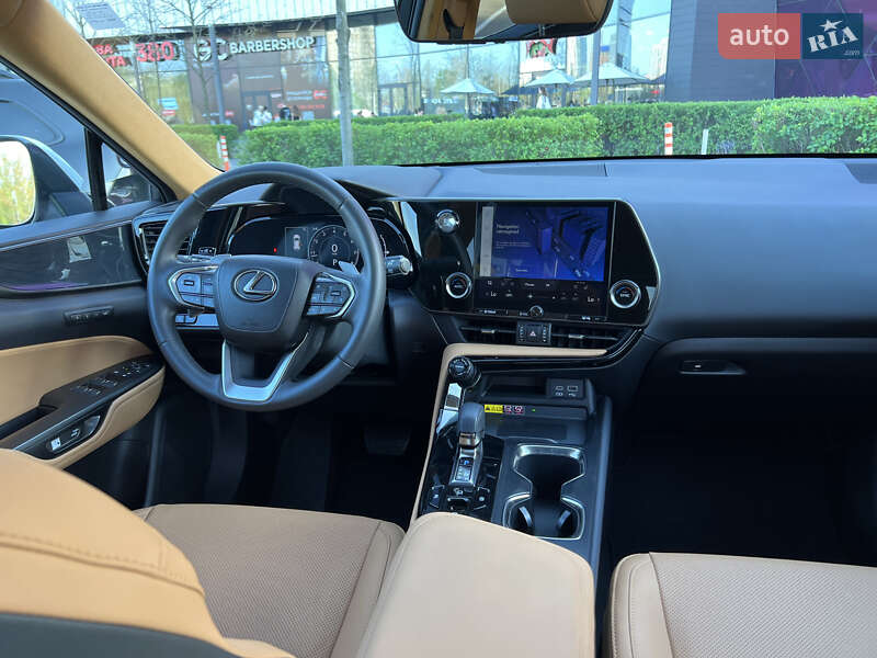 Внедорожник / Кроссовер Lexus NX 2022 в Киеве