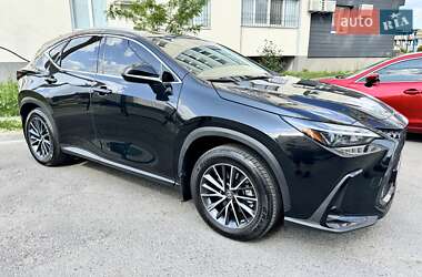Внедорожник / Кроссовер Lexus NX 2022 в 