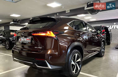 Внедорожник / Кроссовер Lexus NX 2019 в 
