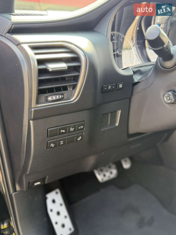 Внедорожник / Кроссовер Lexus NX 2017 в Киеве фото 27 Внедорожник / Кроссовер Lexus NX 2017 в Киеве