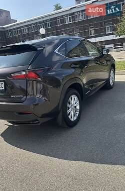 Внедорожник / Кроссовер Lexus NX 2015 в 