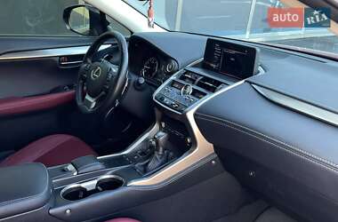 Внедорожник / Кроссовер Lexus NX 2020 в 