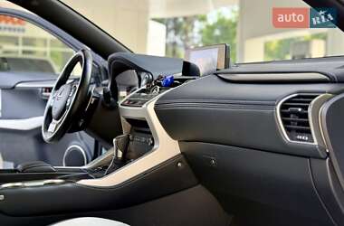 Внедорожник / Кроссовер Lexus NX 2021 в 