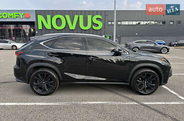 Внедорожник / Кроссовер Lexus NX 2018 в 