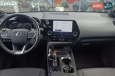 Внедорожник / Кроссовер Lexus NX 2022 в 