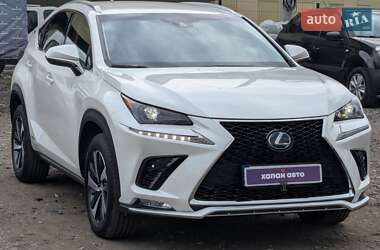 Внедорожник / Кроссовер Lexus NX 2020 в 