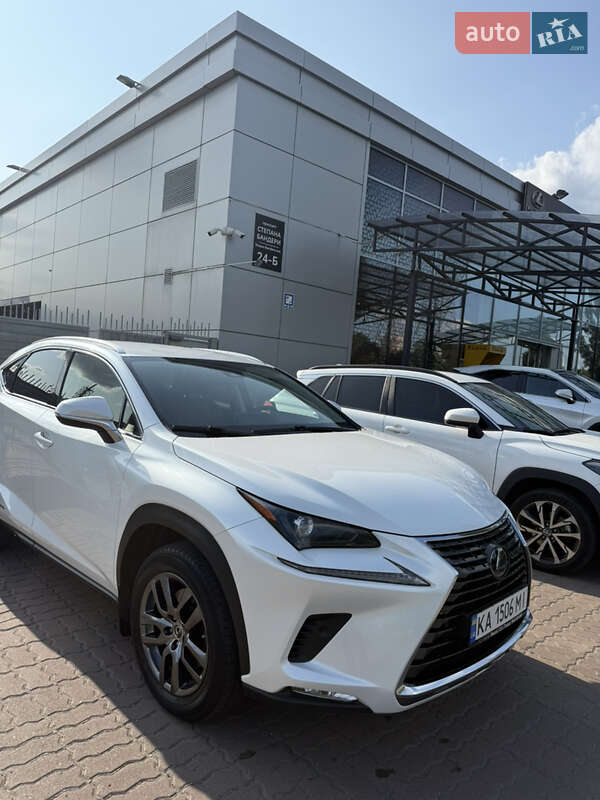 Внедорожник / Кроссовер Lexus NX 2020 в Киеве