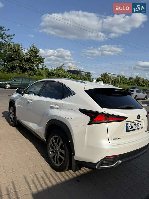 Внедорожник / Кроссовер Lexus NX 2020 в Киеве