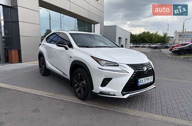 Внедорожник / Кроссовер Lexus NX 2021 в 