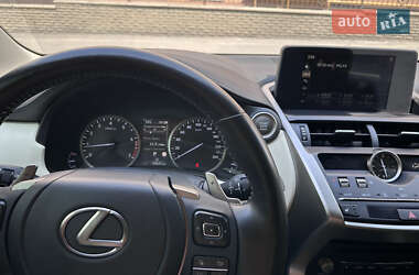 Внедорожник / Кроссовер Lexus NX 2020 в 